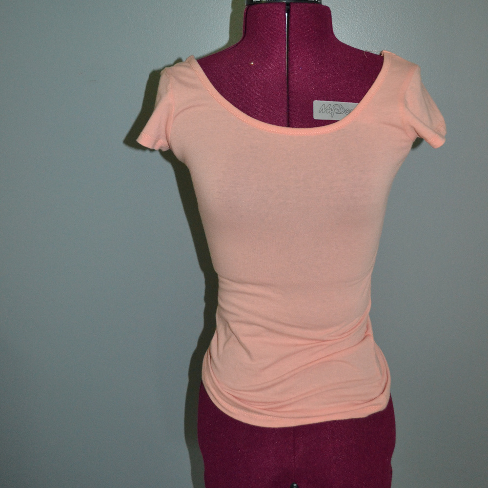 Pink t-shirt